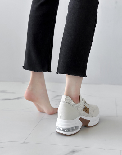 데일리로 좋은 트레이닝·러닝 스니커즈 심플한 코디 완성 (상품번호: JS-8145)