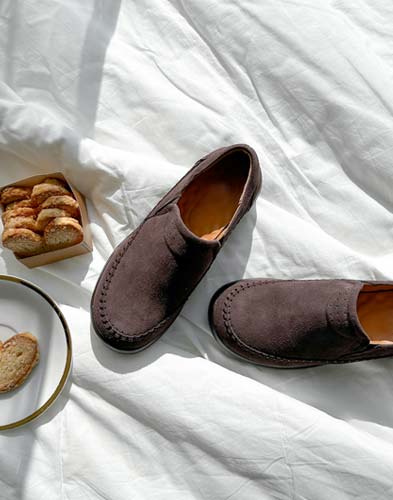 트렌디한 디자인과 완벽한 착용감을 동시에 잡은 스니커즈 1A8ZG2