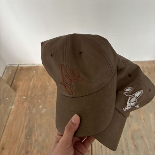 AEG 캡 스트레이트 카멜